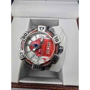 Invicta 41573 Men’s Quartz Watch – Bold Game-Day Style – New England Fans